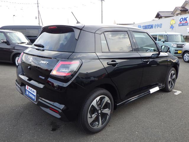 スイフト ＨＹＢＲＩＤ　ＭＺ　全方位モニター付ナビ　スズキコネクト対応　セーフティサポート　アダプティブクルーズコントロール　ブラインドスポットモニター　リヤクロストラフィックアラート　サイド＆カーテンエアバッグ　ＬＥＤヘッド＆ポジション＆フォグ　電動パーキングブレーキ（47枚目）