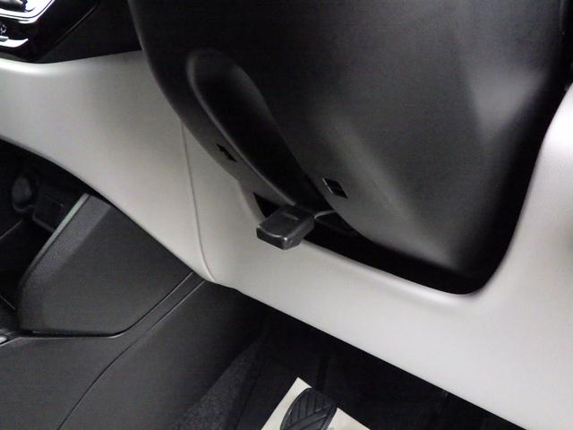 スイフト ＨＹＢＲＩＤ　ＭＸ　スズキセーフティサポート　５速ミッション　アダプティブクルーズコントロール　フロント５速ミッション車　ハイビーム＆オートライト　プッシュスタートシステム　スマートキー（32枚目）