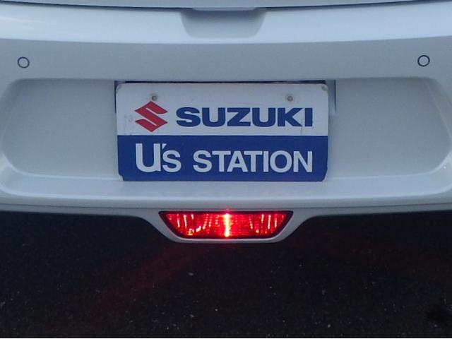 スイフト ＲＳ　２型　セーフティサポート　メモリーナビ付き　バックアイカメラ　前後ドライブレコーダー　アダプティブクルーズコントロール　ＬＥＤヘッドランプ　ブラインドスポットモニター　リヤクロストラフィックアラート　リヤフォグランプ　サイド＆カーテンエアバッグ（13枚目）