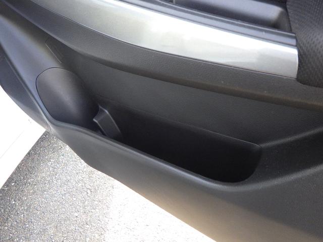 スイフト ＲＳ　２型　セーフティサポート　メモリーナビ付き　バックアイカメラ　前後ドライブレコーダー　アダプティブクルーズコントロール　ＬＥＤヘッドランプ　ブラインドスポットモニター　リヤクロストラフィックアラート　リヤフォグランプ　サイド＆カーテンエアバッグ（48枚目）