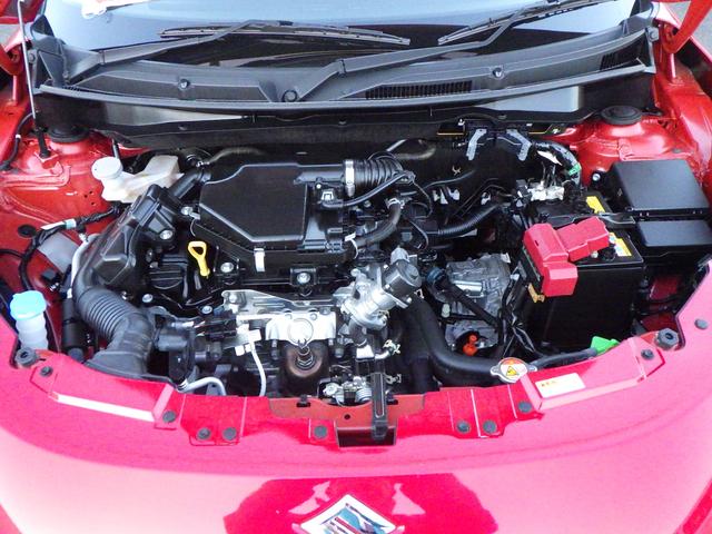 スイフト ＸＧ　スズキセーフティサポート　アダプティブクルーズコントロール　ブラインドスポットモニター　ハイビーム＆オートライト　プッシュスタートシステム　スマートキー　シートヒーター（4枚目）