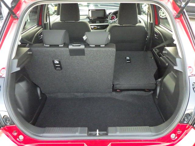 スイフト ＸＧ　スズキセーフティサポート　アダプティブクルーズコントロール　ブラインドスポットモニター　ハイビーム＆オートライト　プッシュスタートシステム　スマートキー　シートヒーター（17枚目）