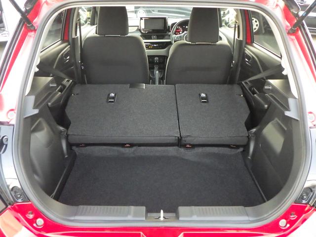 スイフト ＸＧ　スズキセーフティサポート　アダプティブクルーズコントロール　ブラインドスポットモニター　ハイビーム＆オートライト　プッシュスタートシステム　スマートキー　シートヒーター（18枚目）