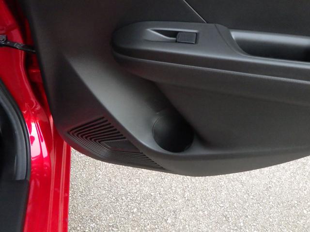 スイフト ＸＧ　スズキセーフティサポート　アダプティブクルーズコントロール　ブラインドスポットモニター　ハイビーム＆オートライト　プッシュスタートシステム　スマートキー　シートヒーター（44枚目）