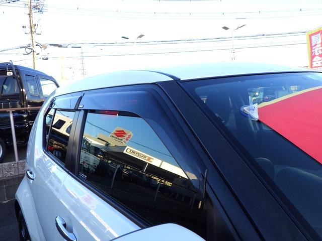 イグニス ＨＹＢＲＩＤ　ＭＺ　バックカメラ付ナビ　ＬＥＤヘッドランプ　クルーズコントロール　ステアリングオーディオスイッチ　キーレスプッシュスタート　スマートキー　アイドリングストップ　ＥＴＣ　１６インチアルミホイール　フロントフォグランプ　リヤフォグランプ（12枚目）