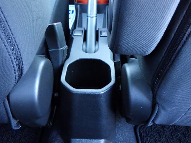 イグニス ＨＹＢＲＩＤ　ＭＺ　バックカメラ付ナビ　ＬＥＤヘッドランプ　クルーズコントロール　ステアリングオーディオスイッチ　キーレスプッシュスタート　スマートキー　アイドリングストップ　ＥＴＣ　１６インチアルミホイール　フロントフォグランプ　リヤフォグランプ（45枚目）