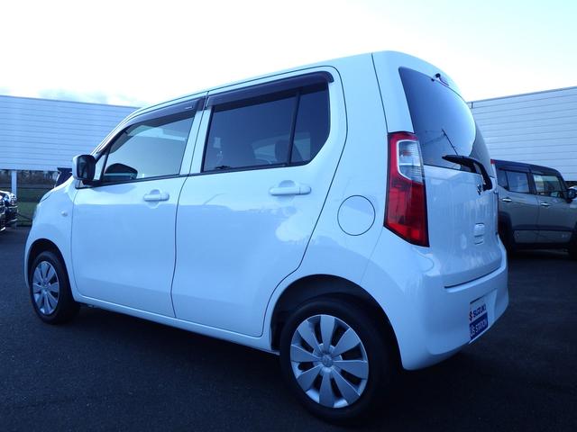 ワゴンＲ ＦＸ　ＭＨ３４型　３型　ＣＤプレーヤー　キーレス　フルオートエアコン　アイドリングストップ　運転席シートヒーター　フロアマット　ドアバイザー　運転席アームレスト　フルフラットシート（4枚目）