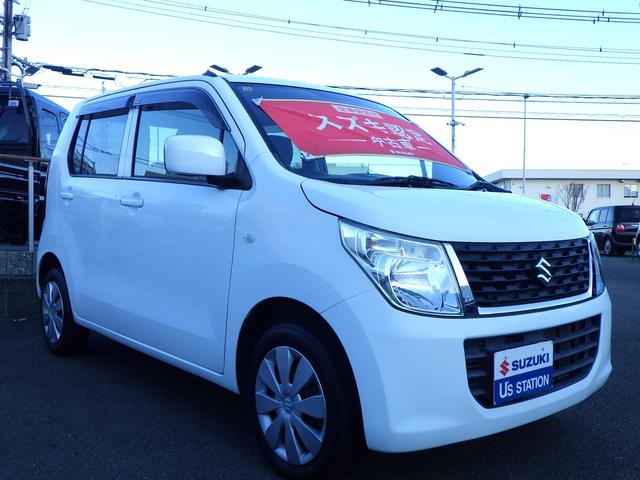 ワゴンＲ ＦＸ　ＭＨ３４型　３型　ＣＤプレーヤー　キーレス　フルオートエアコン　アイドリングストップ　運転席シートヒーター　フロアマット　ドアバイザー　運転席アームレスト　フルフラットシート（6枚目）