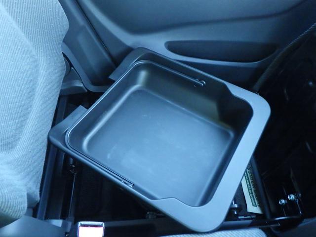 ワゴンＲ ＦＸ　ＭＨ３４型　３型　ＣＤプレーヤー　キーレス　フルオートエアコン　アイドリングストップ　運転席シートヒーター　フロアマット　ドアバイザー　運転席アームレスト　フルフラットシート（33枚目）