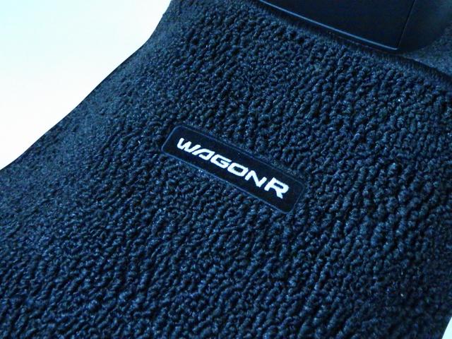 ワゴンＲ ＦＸ　ＭＨ３４型　３型　ＣＤプレーヤー　キーレス　フルオートエアコン　アイドリングストップ　運転席シートヒーター　フロアマット　ドアバイザー　運転席アームレスト　フルフラットシート（37枚目）