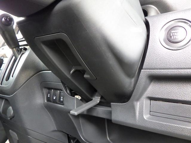 スペーシア T 2型 ターボ ナビ付き デュアルカメラブレーキ装着 両側パワースライド クルーズコントロール ディスチャージヘッドライト パドルシフト ステアリングオーディオスイッチ アイドリングストップ エマージェンシーストップシグナル キーレスプッシュスタート(32枚目)