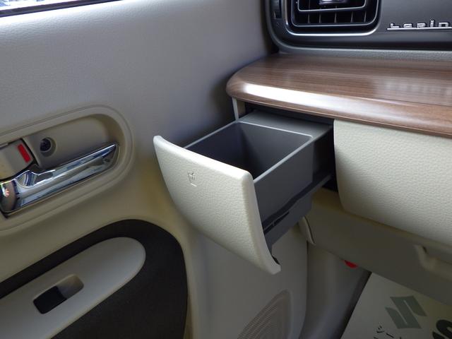 アルトラパンＬＣ Ｘ　５型　セーフティサポート　全方位モニター用カメラ　ＬＥＤヘッド＆ポジションランプ　ナノイーＸ搭載フルオートエアコン　キーレスプッシュスタート　スマートキー　アイドリングストップ　ステアリングオーディオスイッチ　本革巻ステアリング　１４インチアルミ（44枚目）