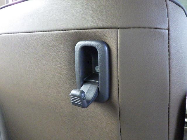 アルトラパンＬＣ Ｘ　５型　セーフティサポート　全方位モニター用カメラ　ＬＥＤヘッド＆ポジションランプ　ナノイーＸ搭載フルオートエアコン　キーレスプッシュスタート　スマートキー　アイドリングストップ　ステアリングオーディオスイッチ　本革巻ステアリング　１４インチアルミ（53枚目）