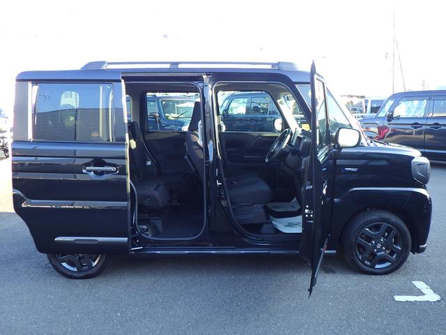 スペーシアギア ＨＹＢＲＩＤ　ＸＺ　セーフティサポート　両側パワースライド　アダプティブクルーズコントロール　ＬＥＤヘッド＆ポジション＆フォグ　サイドエアバッグ　電動パーキング＆ブレーキホールド　ヘッドアップディスプレイ　スリムサーキュレーター　ステリングスイッチ＆ヒーター（7枚目）