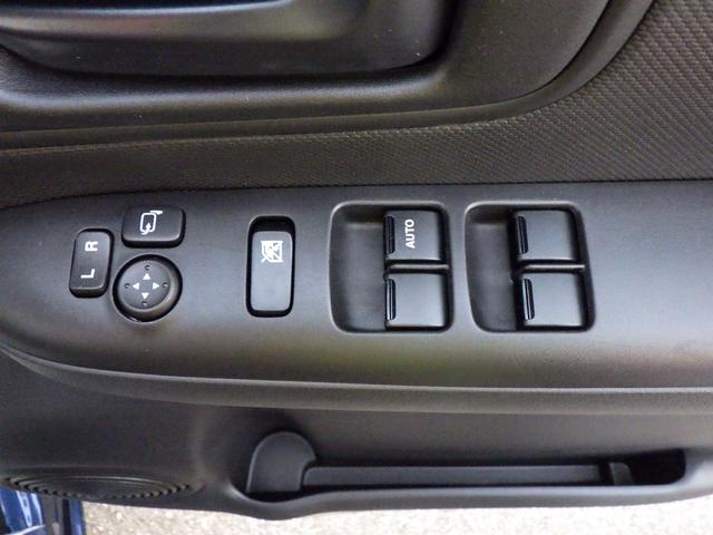 ワゴンＲスマイル ＨＹＢＲＩＤ　Ｓ　３型　全方位カメラ付ナビ　スズキコネクト　セーフティサポート　スズキコネクト対応通信機　ＡＣＣ　ヘッドアップディスプレイ　左側パワースライド　ＬＥＤヘッド＆ポジション　フロントシートサイド＆カーテンエアバッグ　電動パーキング＆ブレーキホールド（17枚目）