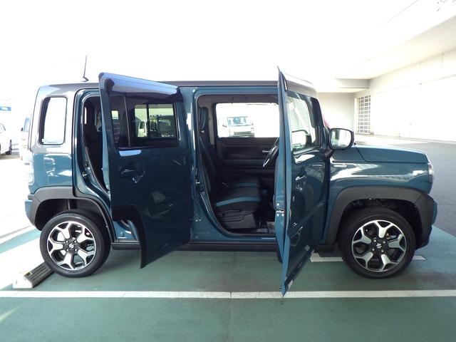 ハスラー ＨＹＢＲＩＤ　Ｘ　セーフティサポート　全方位カメラ付ナビ　前後ドライブレコーダー　ＬＥＤヘッドランプ＆ポジションランプ＆フォグランプ　フロントシートサイドエアバッグ　カーテンエアバッグ　ＥＴＣ　ステアリングオーディオスイッチ　キーレスプッシュスタート（7枚目）