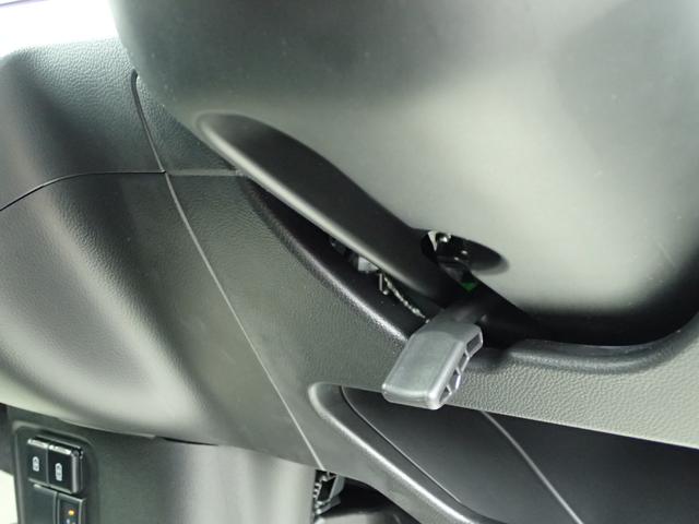 �y�`���g�X�e�A�����O�z�g����̊i�ɉ����āA�D�݂̈ʒu�Ƀn���h���̍����𒲐����邱�Ƃ��ł��܂��I