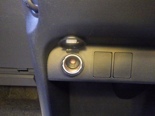 ムーヴキャンバス ＧブラックインテリアＶＳ　ＳＡＩＩＩ　全方位モニター付ナビ　スマートアシストＩＩＩ　両側パワースライド　ＬＥＤヘッドランプ＆ポジションランプ＆フォグランプ　フロントシートサイドエアバッグ　ステアリングオーディオスイッチ　ＥＴＣ　キーレスプッシュスタート（38枚目）