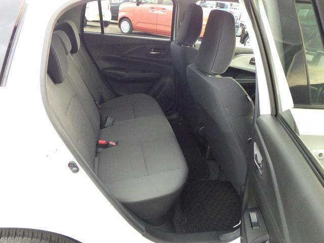 �㕔���Ȃɂ����S�n�����K�ȑf�ނ��g�p���Ă��܂��B�����x�����X�����������ۂɍ����Ă݂Ă���������