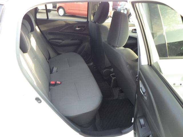 �㕔���Ȃɂ����S�n�����K�ȑf�ނ��g�p���Ă��܂��B�����x�����X�����������ۂɍ����Ă݂Ă���������