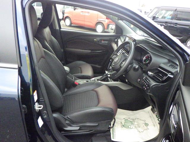 �t�����g�͌z���Ռ��ɘa�V�[�g�ɂȂ��Ă��܂��I�I�܂��^�]���₷���A���ɂ����|�W�V�������m�ۂł��܂��B