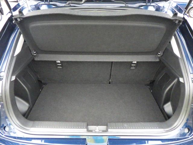 �R�W�k�̃X�[�c�P�[�X���ƁA�c�ς݂łS�\�I�I