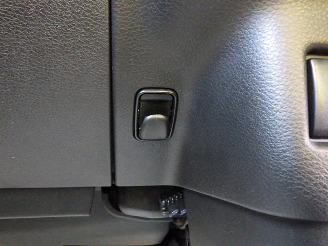 スペーシア HYBRID X 2型 セーフティサポート 両側パワースライド フロントシートサイドエアバッグ カーテンエアバッグ スリムサーキュレーター アイドリングストップ キーレスプッシュスタート スマートキー USB電源ソケット シートヒーター(50枚目)