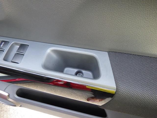 ハスラー Ｊ　ＭＲ４１Ｓ　２型　全方位モニター付ナビ　ドライブレコーダー　デュアルカメラブレーキサポート　誤発進抑制機能　ＬＥＤヘッドランプ＆ポジションランプ＆フォグランプ　ステアリングオーディオスイッチ　キーレスプッシュスタート　スマートキー（39枚目）