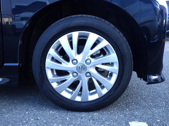 �y�A���~�z�C�[���z�N���}�̊O�ς��J�b�R�悭������Ȃ�A�A���~�z�C�[���͌������܂����ˁ��c