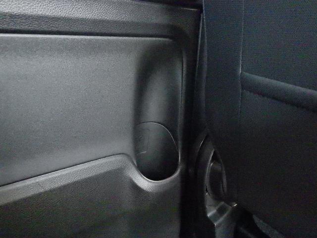 �����h�A�ɂ��T�O�O�����̃y�b�g�{�g��������g�h�����N�z���_�[�h���t���Ă��܂��I