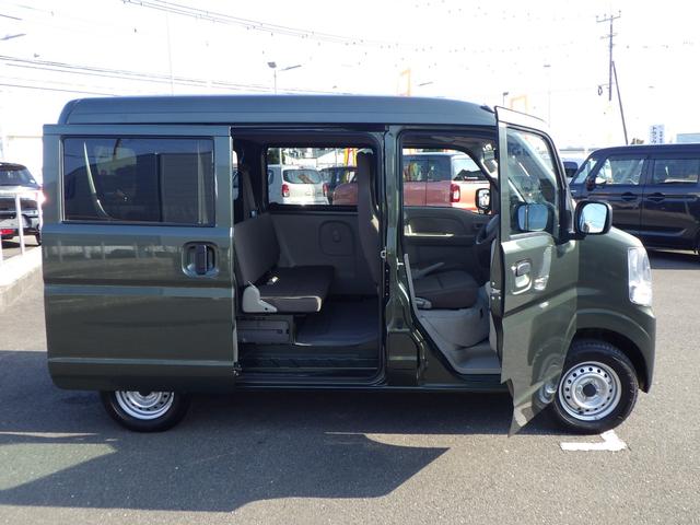 エブリイ PAリミテッド 6型 5速MT セーフティサポート キーレス フロントパワーウィンドー AM/FMラジオ オートライト USB電源ソケット(7枚目)