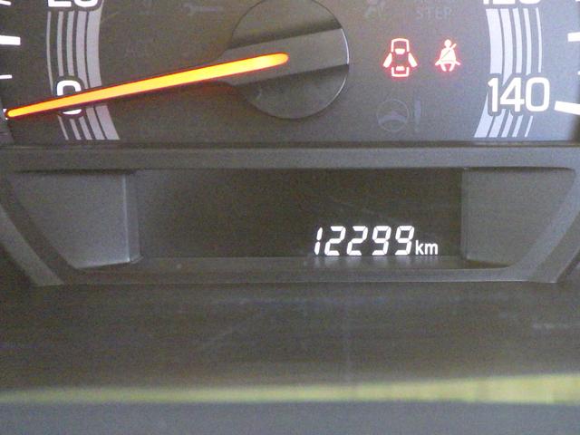 エブリイ PAリミテッド 6型 5速MT セーフティサポート キーレス フロントパワーウィンドー AM/FMラジオ オートライト USB電源ソケット(18枚目)