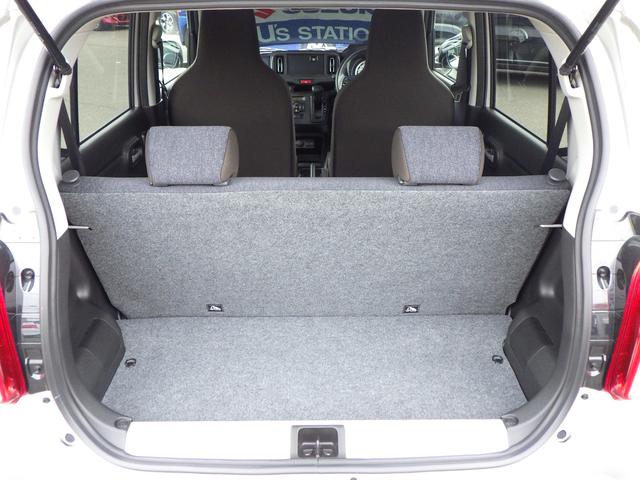 アルト ＨＹＢＲＩＤ　Ｘ　２型　セーフティサポート　全方位モニター用カメラ　オートエアコン　ヘッドアップディスプレイ　ＬＥＤヘッドランプ　フロントシートサイド＆カーテンエアバッグ　ステアリングオーディオスイッチ　キーレスプッシュスタート　スマートキー（54枚目）