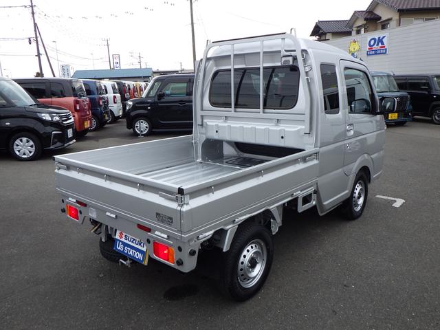 スーパーキャリイ スーパーキャリイ X 5型 セーフティサポート 4AT LEDヘッドランプ フロントフォグランプ アイドリングストップ キーレス パワーウィンド 電動格納ドアミラー スモークガラス 作業灯 リヤゲートチェーン オートライト(29枚目)