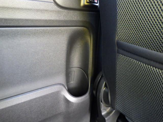 �����h�A�ɂ��T�O�O�����̃y�b�g�{�g��������g�h�����N�z���_�[�h���t���Ă��܂��I