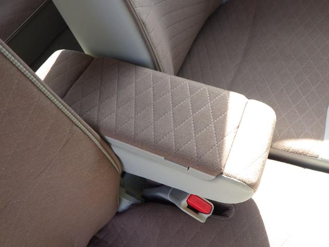 アルトラパン Ｘ　５型　モニター付きオーディオ　バックアイカメラ　スズキセーフティサポート　ＬＥＤヘッドランプ　オートエアコン　キーレスプッシュスタート　シートヒーター（17枚目）