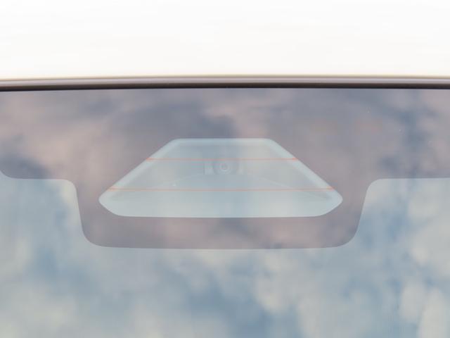 �E���܎��̕��s�҂⎩�]�ԁA�E�܎��̎�����֎ԁA�����_�ȂǑ�������ڋ߂���ԗ������m����A�Փ˔�Q�y���u���[�L�I�I