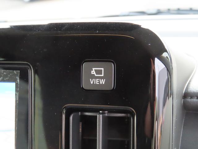 ���̃{�^���������ƑS���ʃ��j�^�[�p�J�������N�����邱�Ƃ��o���܂��I