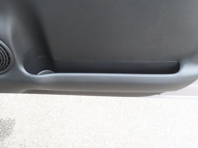 �t�����g�h�A�͑傫���J���ď��~������N�I�����ɂ̓y�b�g�{�g���z���_�[����[�|�P�b�g���t���Ă��܂��I�I