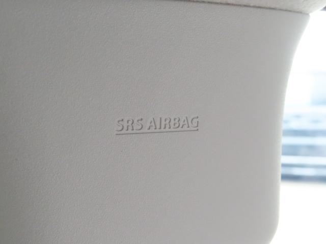 �r�q�r�J�[�e���G�A�o�b�O�^�G�A�o�b�O���J���ƃT�C�h�E�B���h�E�̑S�̂𕢂��A����̎�ɓ�����ی삵�Ă���܂��B�������̎��Ɉ��S�I�I