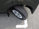 走行が少ないのでタイヤの溝はまだまだ充分です。車両点検渡しですから再度点検で確認致します。