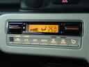 【フルオートエアコン】細かな温度設定ができ、１年を通して車内はいつでも快適です！雨の日も曇らず視界良好！！