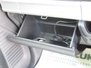 グローブボックス。小物入れも充実しています！物の置き場に困ることもありません！