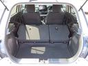 開口部も広く、荷物の積み下ろしもラク。背もたれを前に倒すと、結構積めますよ！！