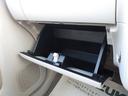 グローブボックス。小物入れも充実しています!物の置き場に困ることもありません!