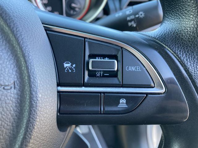 スイフト ＸＧ　２型　ＣＤプレイヤー　ＡＣＣ　ブラインドスポットモニタ　オートライト　シートヒーター　プッシュスタート　オートエアコン　衝突被害軽減システム　横滑り防止機能　衝突安全ボディ　盗難防止システム　アダプティブクルーズコントロール　ブラインドスポットモニター（4枚目）