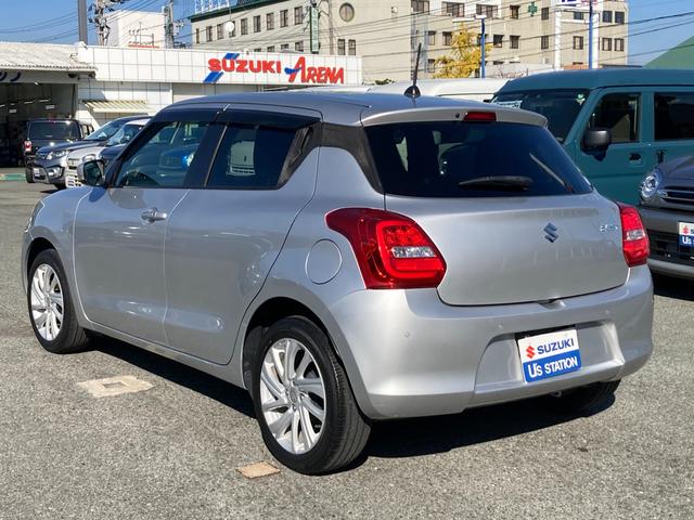 スイフト ＸＧ　２型　ＣＤプレイヤー　ＡＣＣ　ブラインドスポットモニタ　オートライト　シートヒーター　プッシュスタート　オートエアコン　衝突被害軽減システム　横滑り防止機能　衝突安全ボディ　盗難防止システム　アダプティブクルーズコントロール　ブラインドスポットモニター（10枚目）