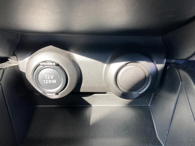 スイフト ＸＧ　２型　ＣＤプレイヤー　ＡＣＣ　ブラインドスポットモニタ　オートライト　シートヒーター　プッシュスタート　オートエアコン　衝突被害軽減システム　横滑り防止機能　衝突安全ボディ　盗難防止システム　アダプティブクルーズコントロール　ブラインドスポットモニター（15枚目）