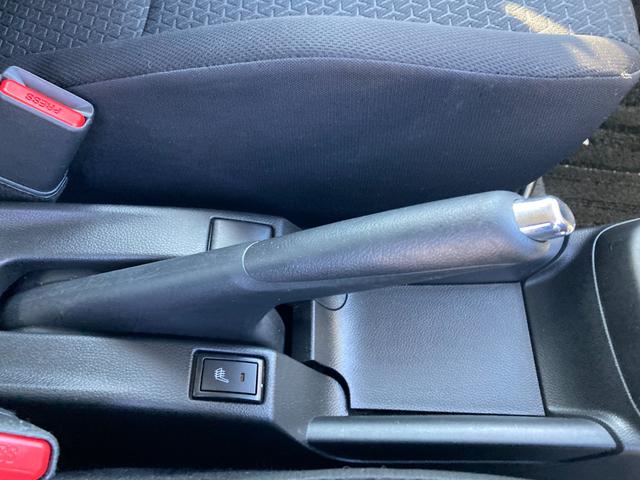 スイフト ＸＧ　２型　ＣＤプレイヤー　ＡＣＣ　ブラインドスポットモニタ　オートライト　シートヒーター　プッシュスタート　オートエアコン　衝突被害軽減システム　横滑り防止機能　衝突安全ボディ　盗難防止システム　アダプティブクルーズコントロール　ブラインドスポットモニター（34枚目）