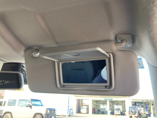 スイフト ＸＧ　２型　ＣＤプレイヤー　ＡＣＣ　ブラインドスポットモニタ　オートライト　シートヒーター　プッシュスタート　オートエアコン　衝突被害軽減システム　横滑り防止機能　衝突安全ボディ　盗難防止システム　アダプティブクルーズコントロール　ブラインドスポットモニター（43枚目）